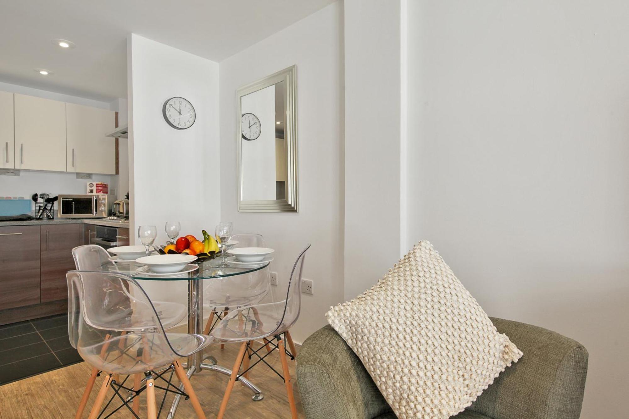 2 Bed Executive Apartment Next To Liverpool Street Free Wifi By City Stay Aparts London Bagian luar foto