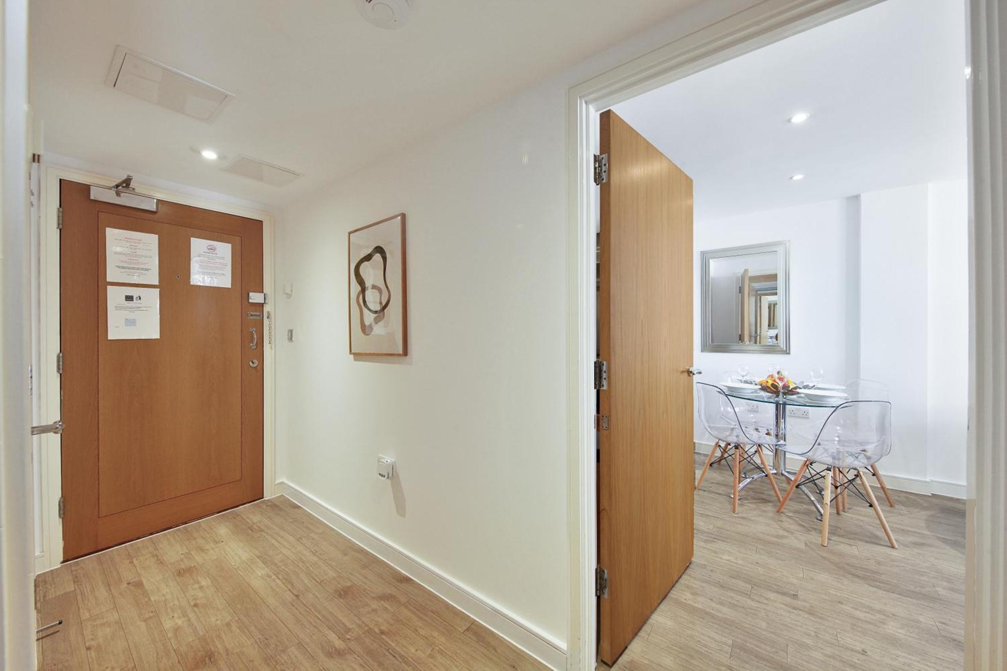 2 Bed Executive Apartment Next To Liverpool Street Free Wifi By City Stay Aparts London Bagian luar foto