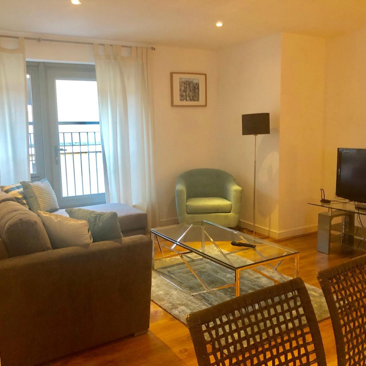 2 Bed Executive Apartment Next To Liverpool Street Free Wifi By City Stay Aparts London Bagian luar foto