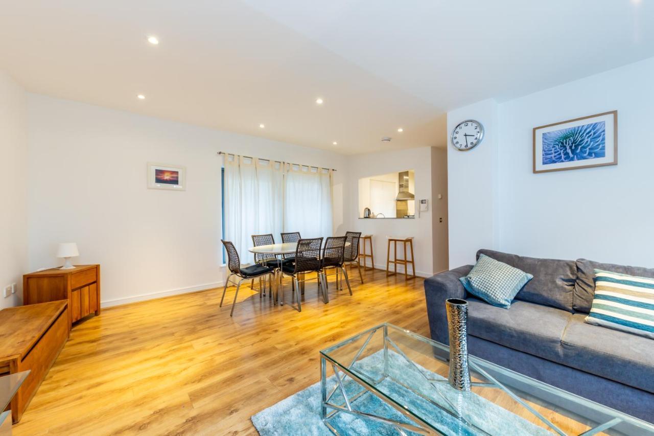 2 Bed Executive Apartment Next To Liverpool Street Free Wifi By City Stay Aparts London Bagian luar foto